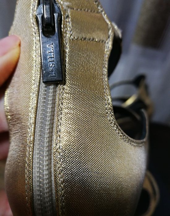 Sandale LeSilla aurii