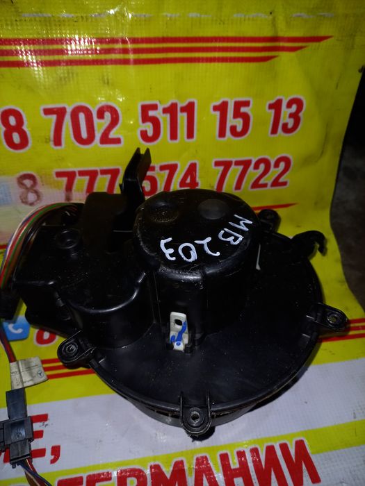 Моторчик отопителя на Мерседес W203 из Германии