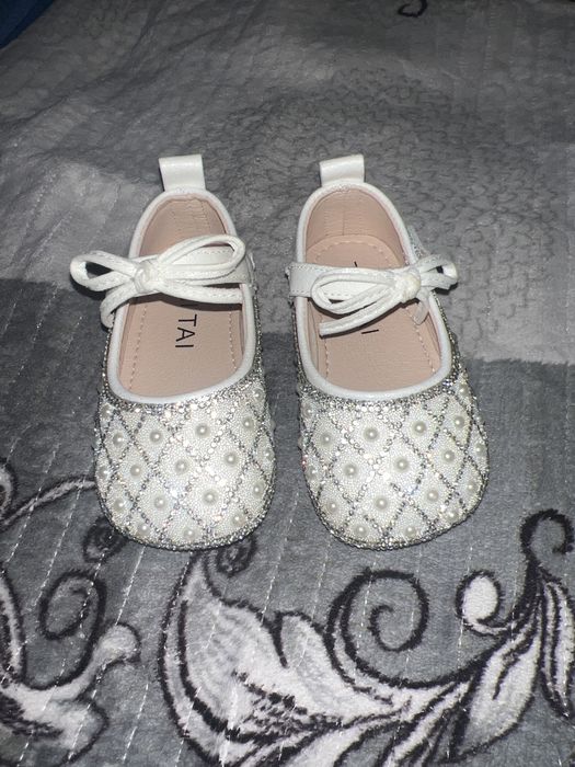 Туфли детские нарядные