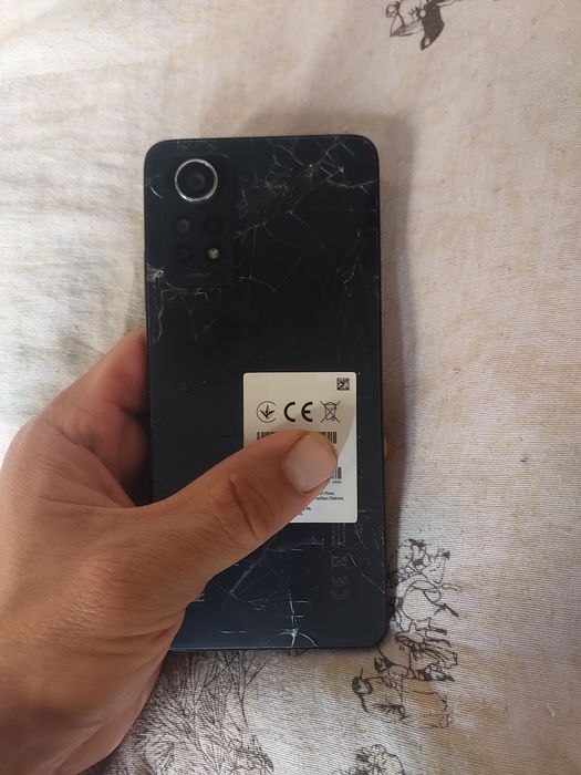 Redmi not 12 pro ekran kuygan radnoy ochilmagan  Buxoro shahar