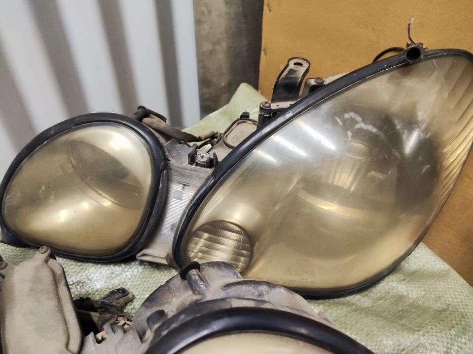 Фары на lexus gs300 160