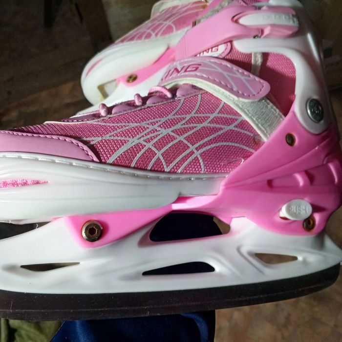 Коньки для девочек.