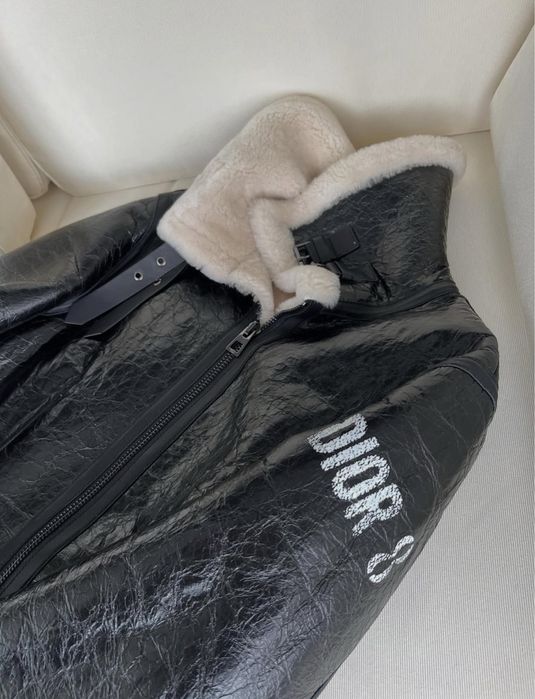 Яке Christian Dior