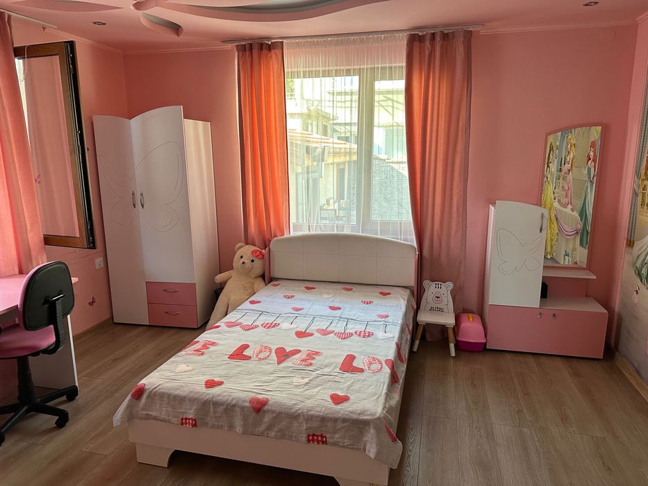 Детско обзавеждане за момиче