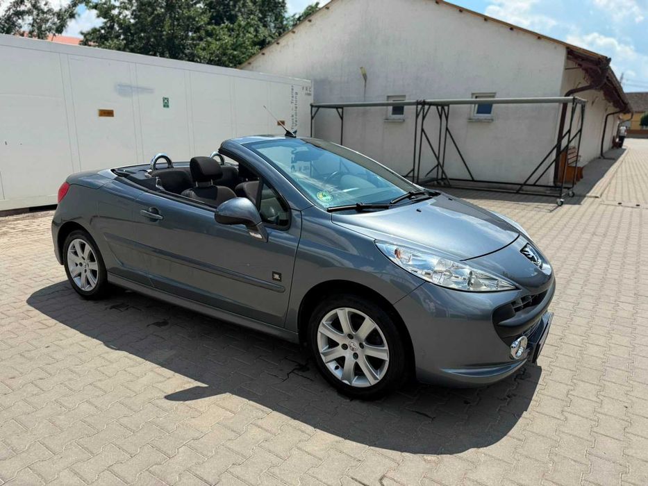 PEUGEOT 207 CC
