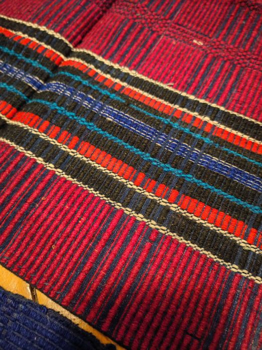 Стари тъкани постелки