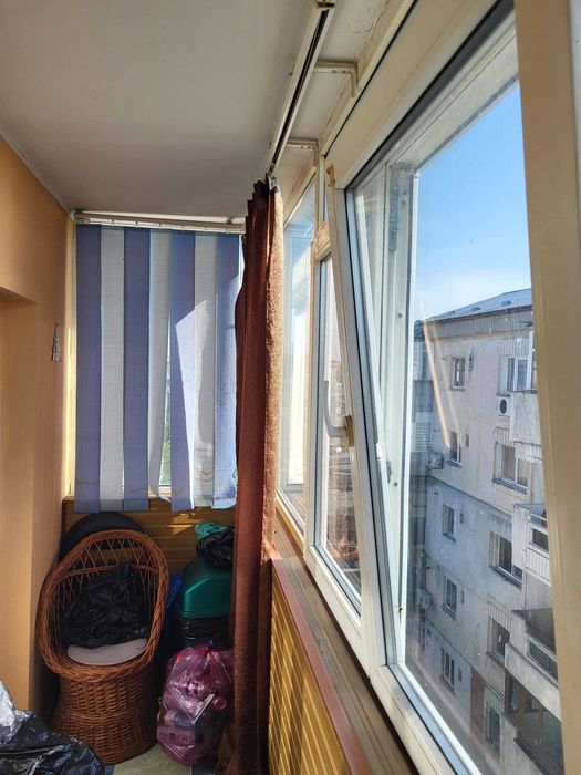 Vand apartament 3 camere Rosiori de Vede