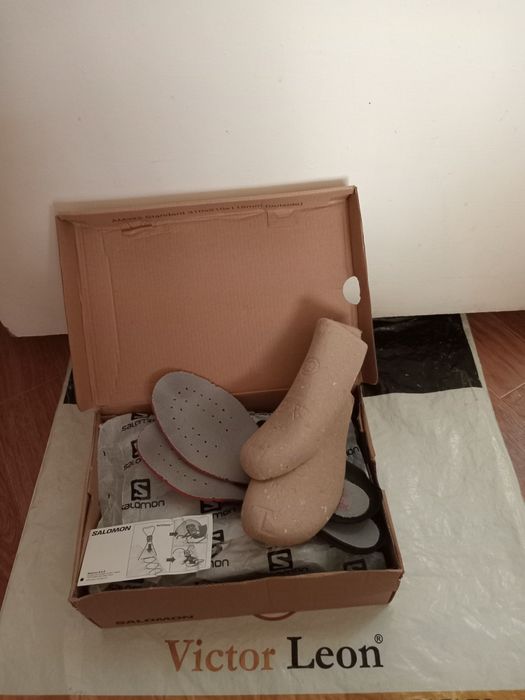 Продам.Кроссовки.