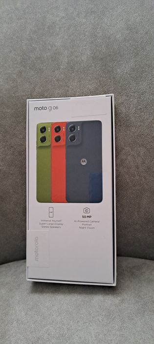 Vând telefon nou Motorola