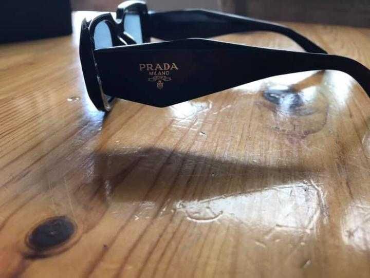 prada eyewear pr 17ws black
