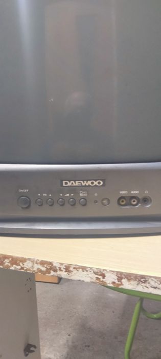 Продам телевизор samsung в рабочем состоянии