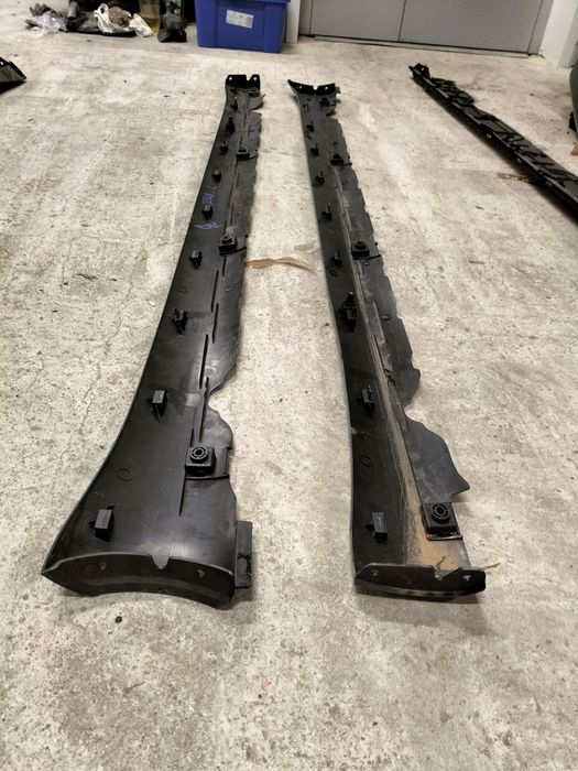 Праг - прагове Tesla Model 3 / Тесла Модел 3 2024г.