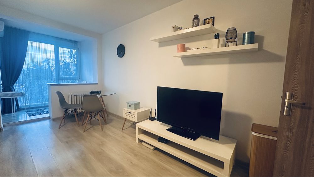 Inchiriez Garsoniera in Brazda la G-uri zona excelenta