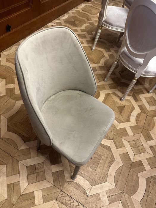 Продам стол стулья