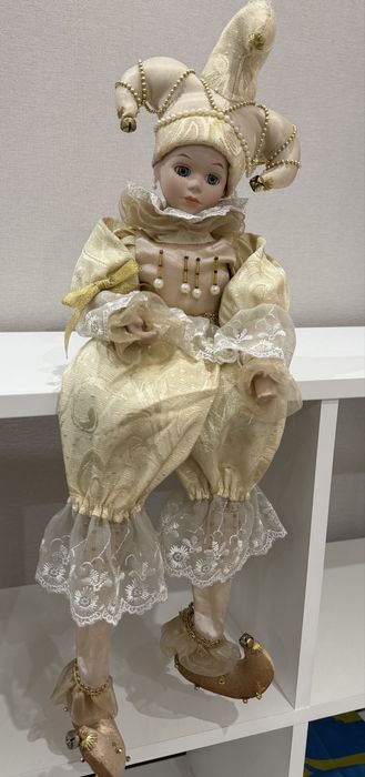 Фарфоровые куклы