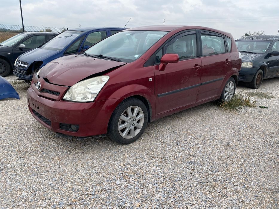 Тойота  Корола Версо 2.2 дизел 136кс на части