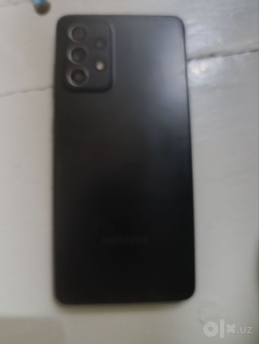 Samsung A52.   .