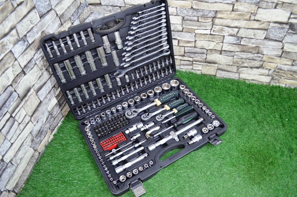 Набор инструментов 216 предметов ROCKFORCE RF-38841