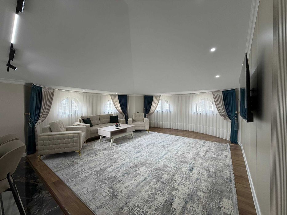 №4795 Продается квартира мансарда с евро ремонтом 3х ком 93кв