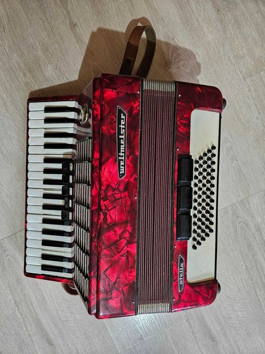 Acordeon Weltmeister Stella 60