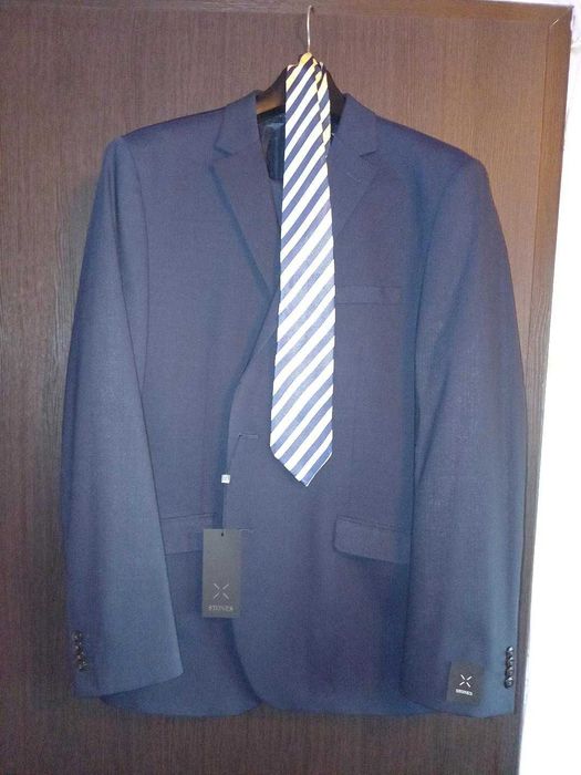 Costum haine + cravata
