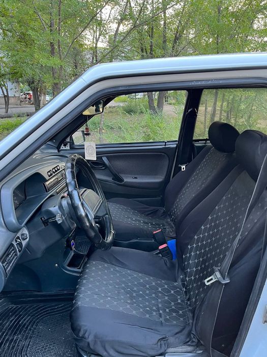 Продам ваз 21093