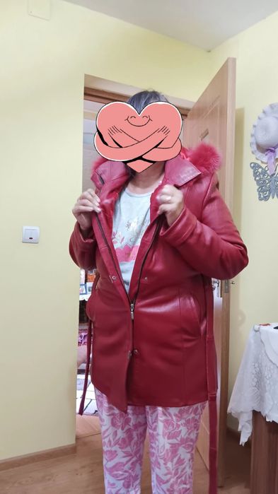 Geaca damă din piele naturala, culoare roșie!