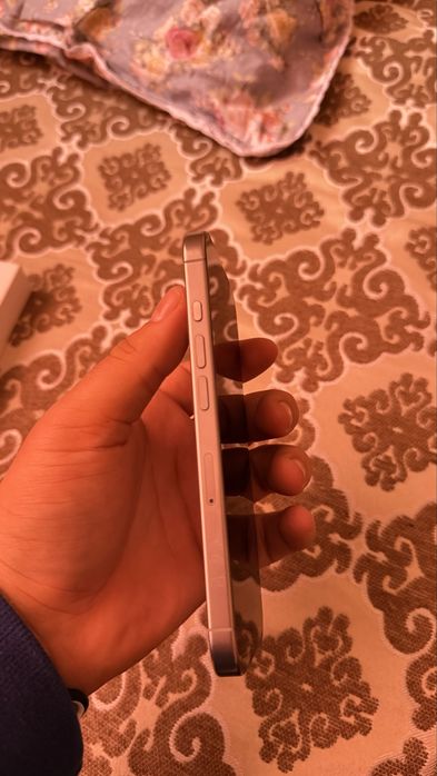 Iphone 16 pro телефон