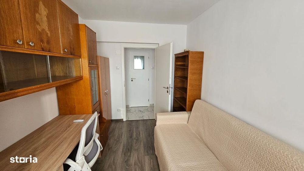 3 camere pe Observatorului, zona Recuperare