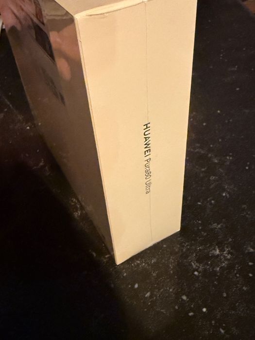 ЗАПЕЧАТАН 512GB Huawei Pura 80 ULTRA  Black Гаранция до 2029 Yettel