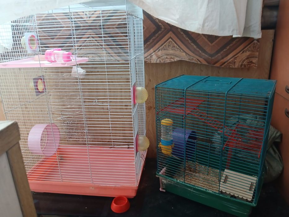 Продам клетки для хомяков
