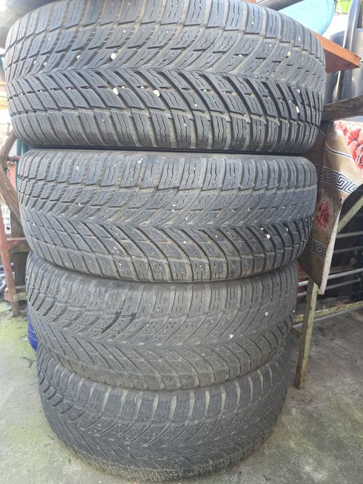Anvelope Nokian set 4 buc 215/60 R 17 2022