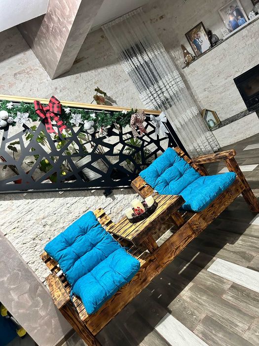 Sezlong dublu cu masuta din lemn