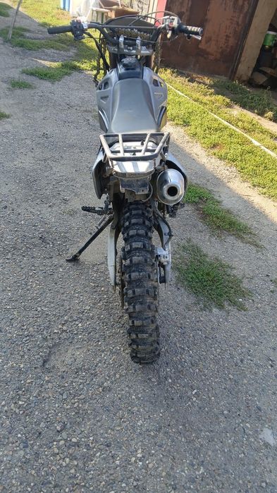 Мотоцикл 250 куб.