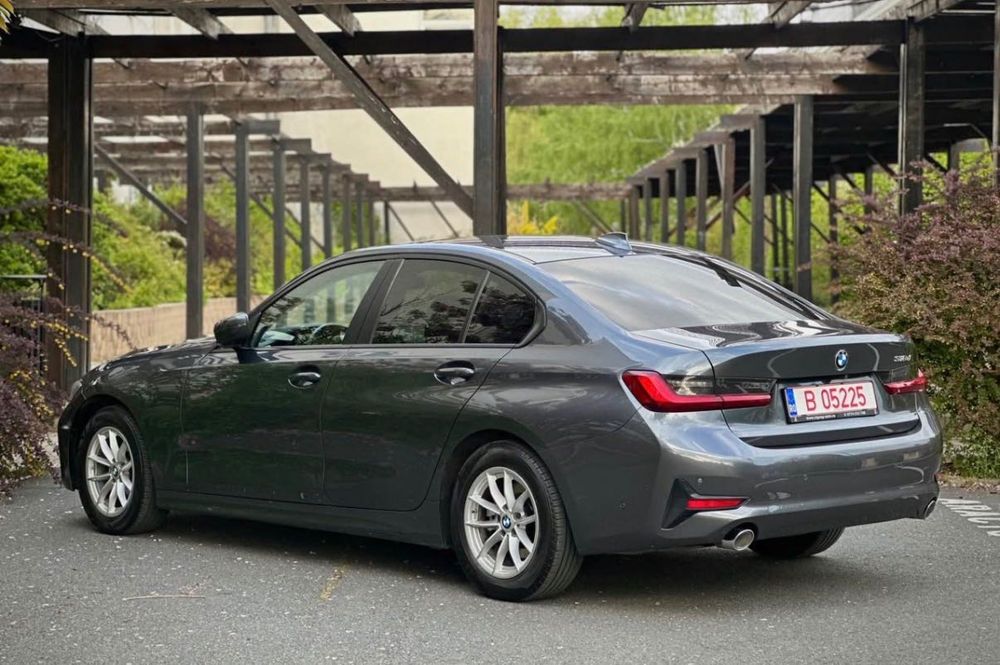 BMW 3 Series 2022 — imagine 3