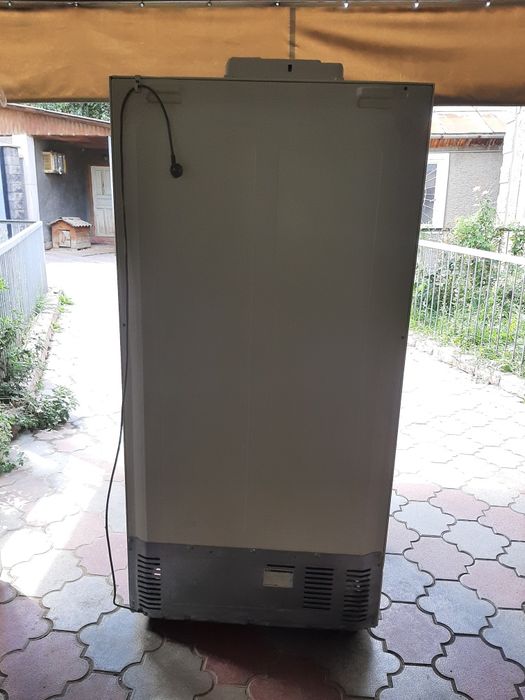 Продам холодильник