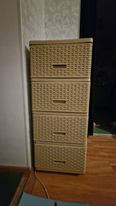 Детский комод из пластика.