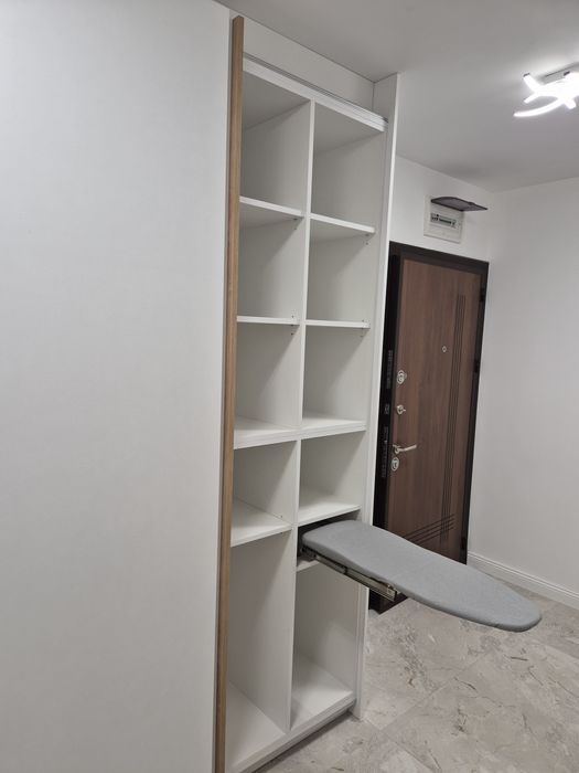 Мебели по поръчка