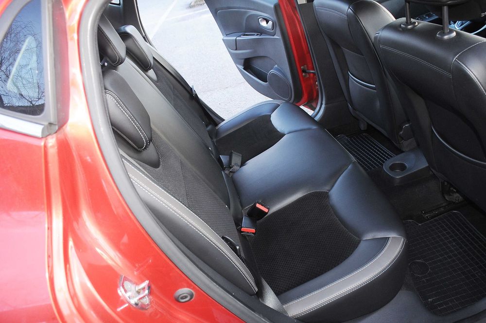 RENAULT Clio 4 2017 1.5dCi 90 CP E6 AC/Clima Navi Camera, Recent Adus