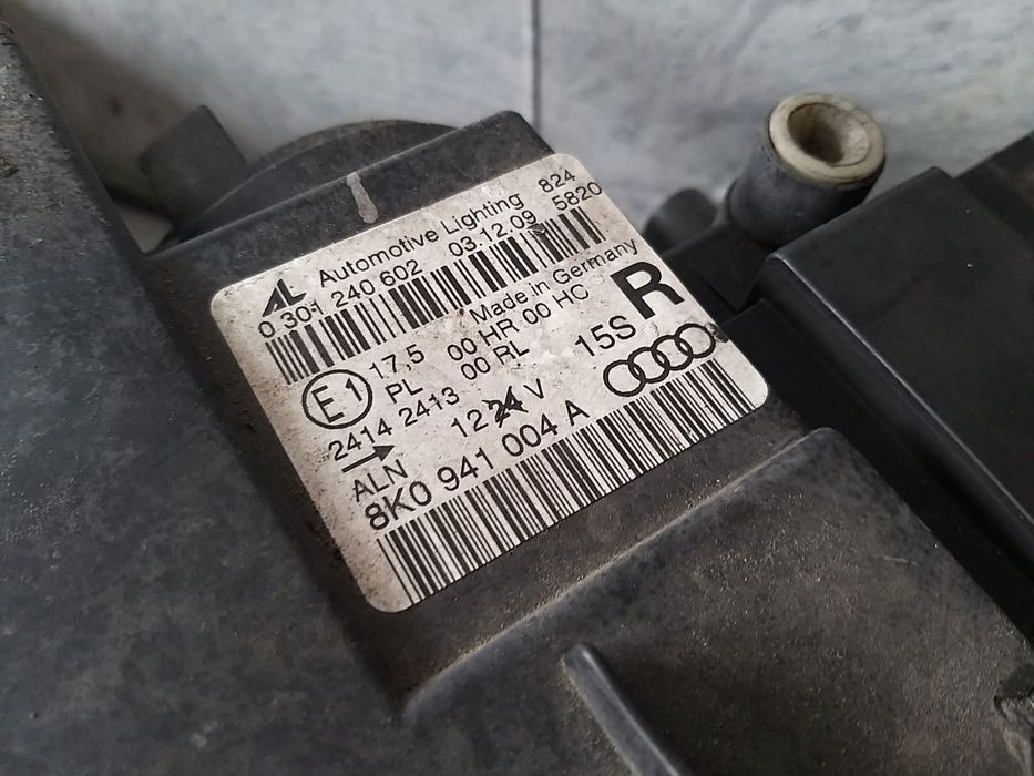 Far dreapta audi a4 b8 8k pentru piese 8k0941004a