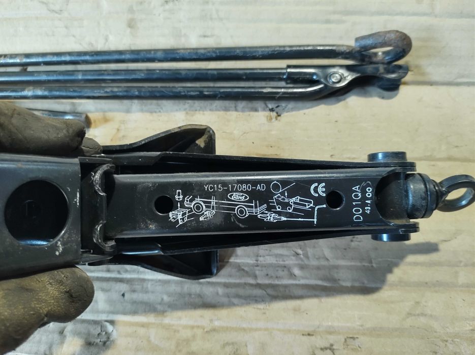 Авариен Крик Авто Крик за Ford Transit Форд Транзит 2000г