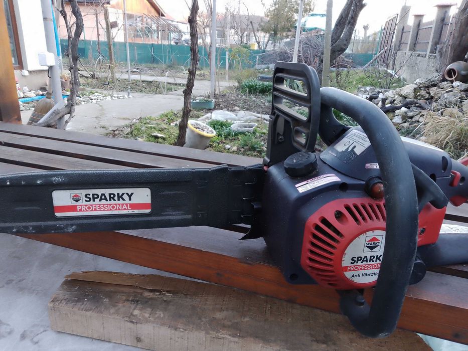 Продавам Моторен трион