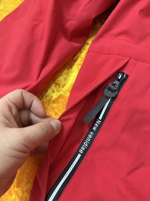 Куртка для девочки 6500 т