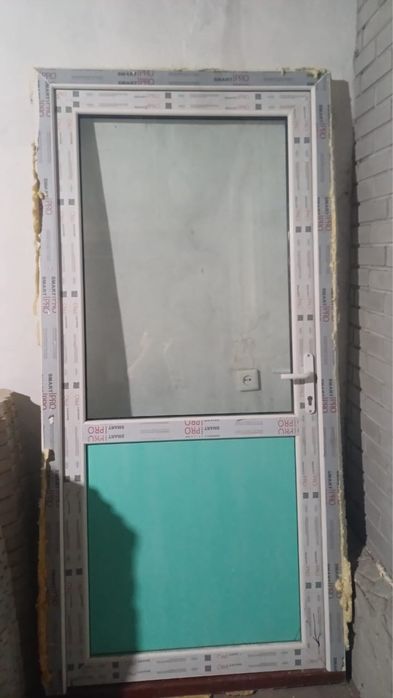 Пластик есік сатылады