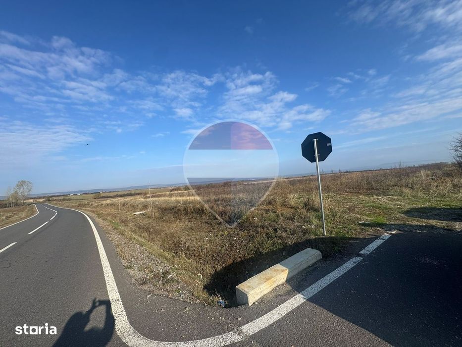De vânzare teren intravilan, 4,421mp, în Sărand, Bihor