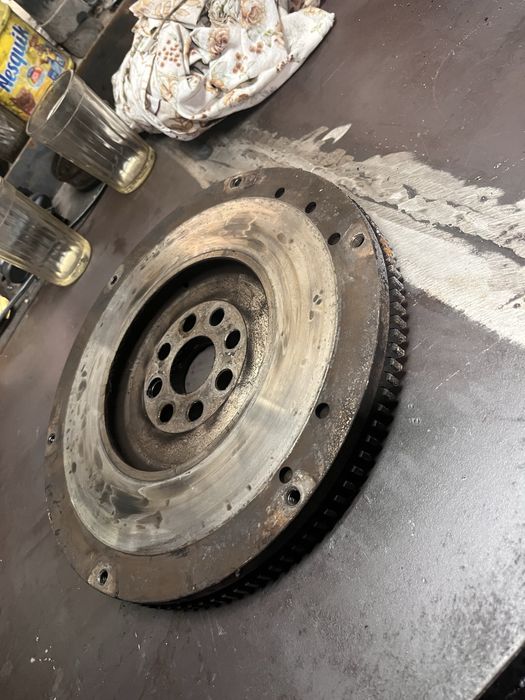 Продам маховик на м30