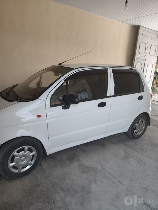 Matiz avtomashinasi sotiladi