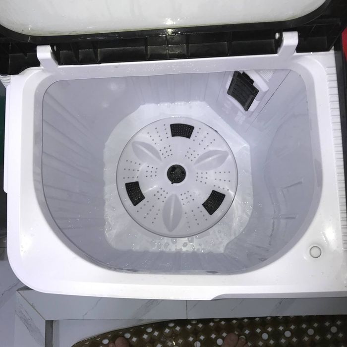 Кир ювиш машинаси (пол автомат)