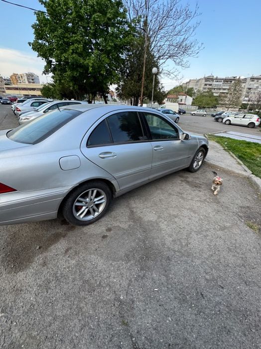 Mercedes w203 c220cdi 2002