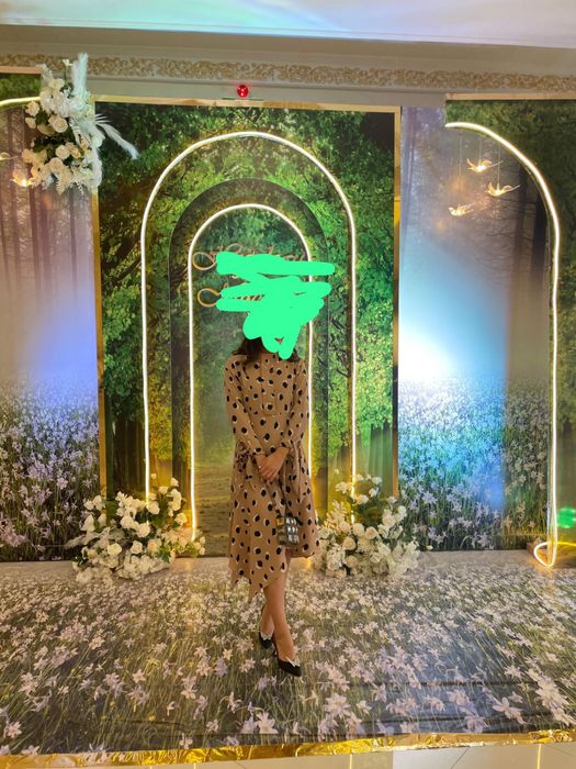 Продам платье под Valentino